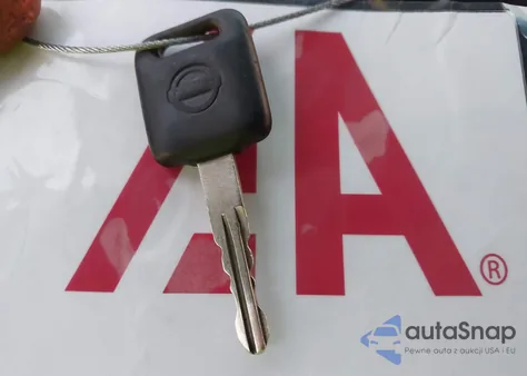 2004 Nissan Frontier Xe-V6 из США, поврежденный, VIN 1N6ED27T94C421383